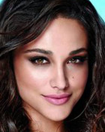 Дебора Наскименто фото