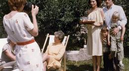 Кадр из фильма "Соседка" - 2