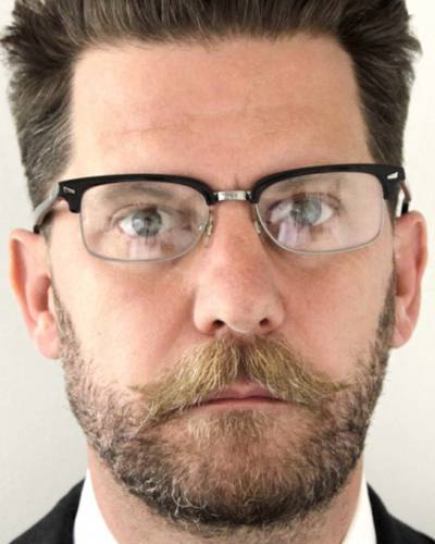 Гэвин МакИннесс фото