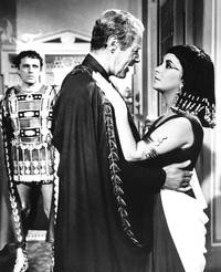 Кадр Клеопатра