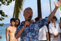 Кадр Женщины против мужчин