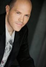 Джош Блэкер фото