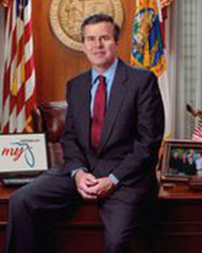 Джеб Буш фото