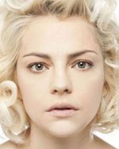 Долорес Фонци фото