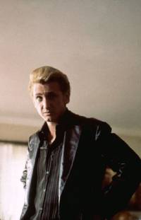 Кадр Она прекрасна