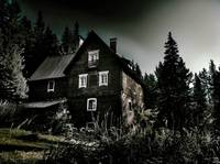 Кадр Заброшенный дом