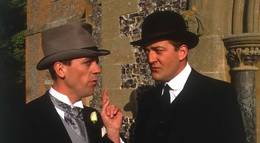 Кадр из фильма "Дживс и Вустер" - 1