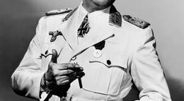 Кадр из фильма "Пять гробниц по пути в Каир" - 1