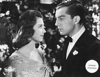 Кадр Altes Herz wird wieder jung