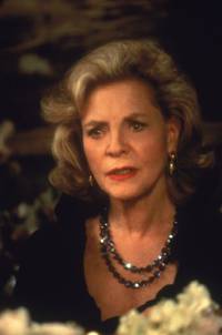 Кадр У зеркала два лица