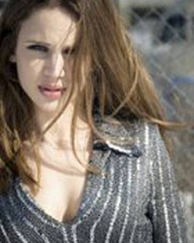 Нора Хютц фото