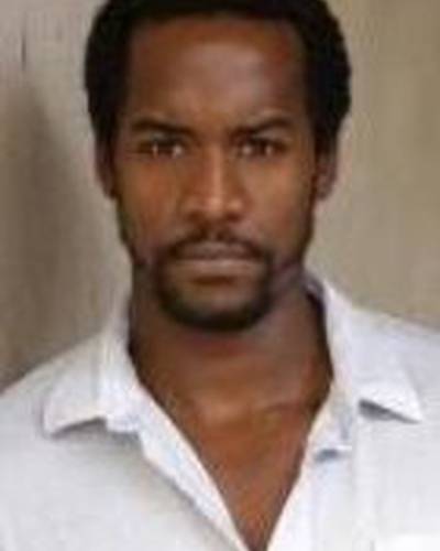 Альберт Джонс фото