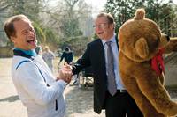 Кадр Динозавры