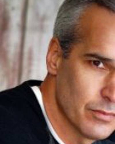 Кури Браун фото