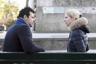 Кадр Она его обожает