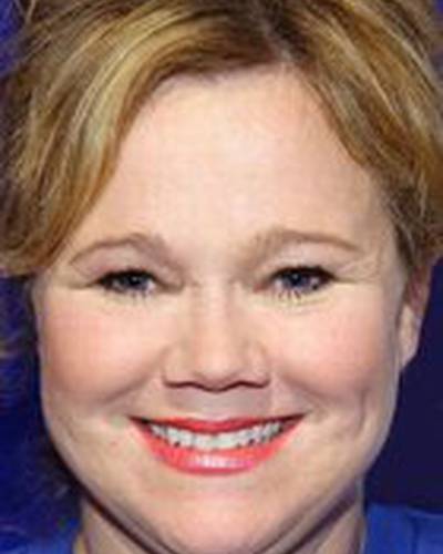 Кэролайн Ри фото