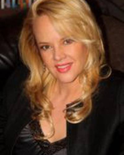 Сара Мэтьюз фото