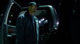 Кадр из фильма "Стукач" - 1