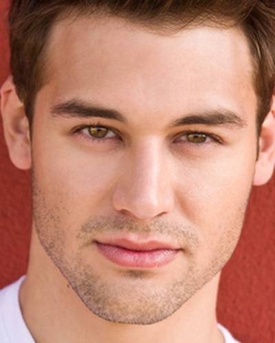 Райан Гузман фото