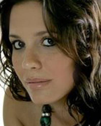 Жулиана Кнуст фото