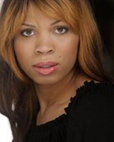 Никки Али фото