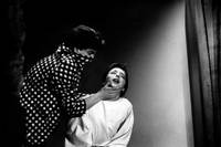 Кадр Парень встречает девушку