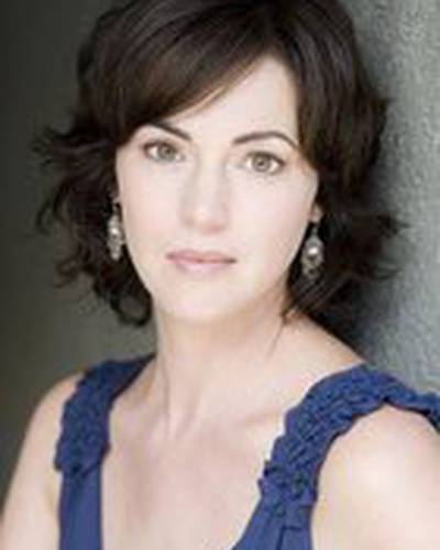 Джоэнна Гоуинг фото