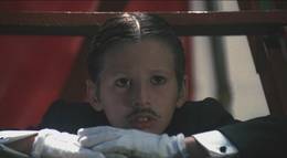 Кадр из фильма "Святая кровь" - 2