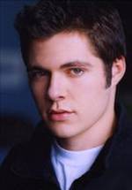 Бен Льюис фото