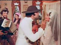 Кадр Амар,  Акбар, Антони