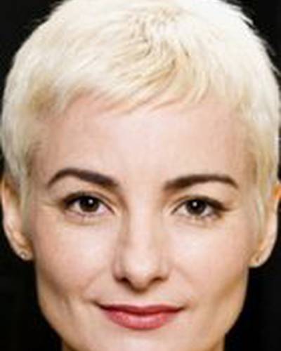 Бронуэн Бут фото