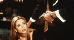 Кадр из фильма "Женская логика" - 2