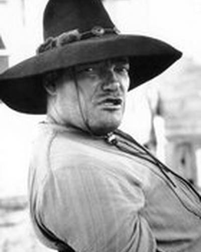 Ирвин Кийес фото