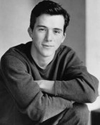 Николас Даунс фото