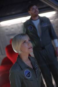 Кадр Притяжению вопреки