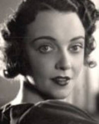 Ивонн Прентан фото