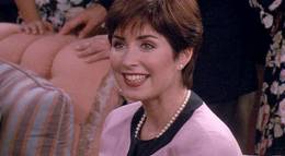 Кадр из фильма "Домохозяйка" - 1