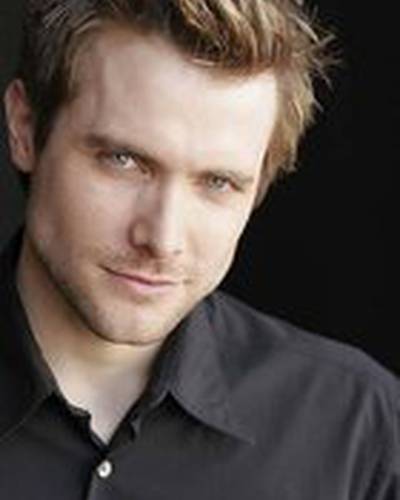 Нил Хопкинс фото