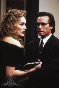 Кадр Ножницы