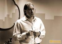 Кадр Красный жемчуг любви