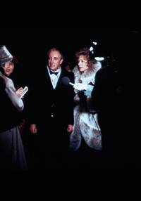 Кадр Будучи там