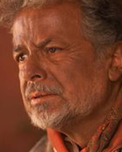 Эктор Саэс фото