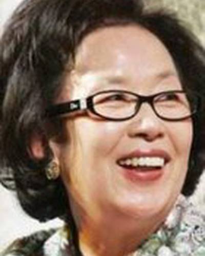 Мун-хи На фото