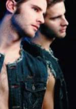 Озгюг Чевик фото