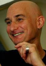 Ласло Боди фото