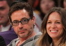 Супруги Дауни снимут фильм о трагедии «Индианаполиса»