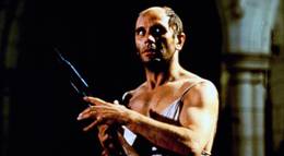 Кадр из фильма "Тихая Земля" - 2