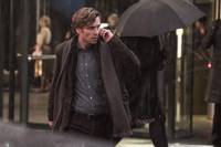 Кадр Девушка, которая застряла в паутине