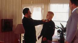 Кадр из фильма "Предательство" - 1