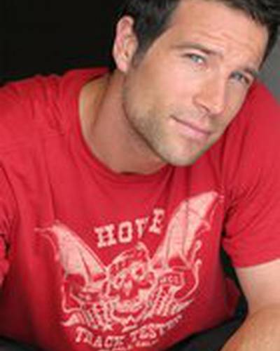 Джеймс Томас фото